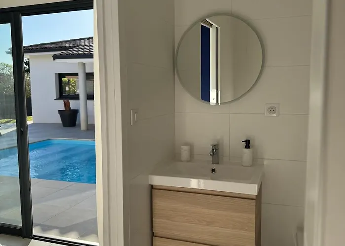 ヴィラ De Gamme モントーバン